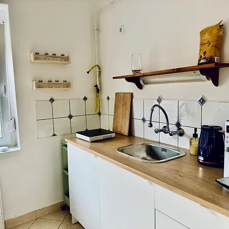 Holiday home Csodakertes Kishaz Balatonfuzfon