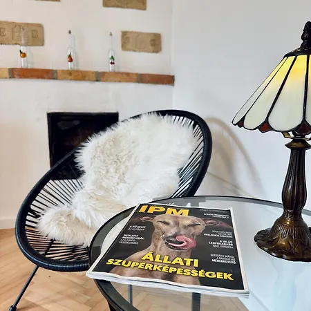 Csodakertes Kishaz Balatonfuzfon בית נופש *