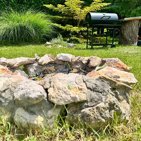 Csodakertes Kishaz Balatonfuzfon בית נופש Balatonfůzfő