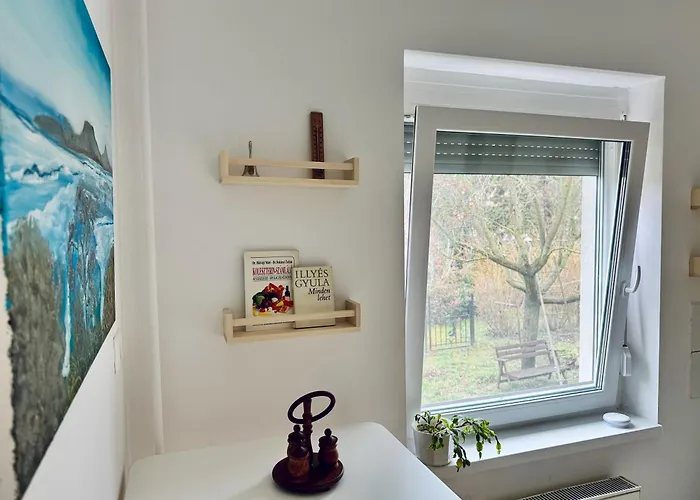 別荘 Csodakertes Kishaz Balatonfuzfon Balatonfůzfő